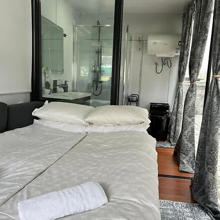 Mobile House Rest Area Любляна