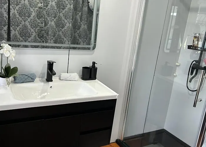 Mobile House Rest Area *