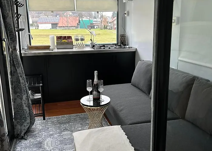 Mobile House Rest Area ليوبليانا